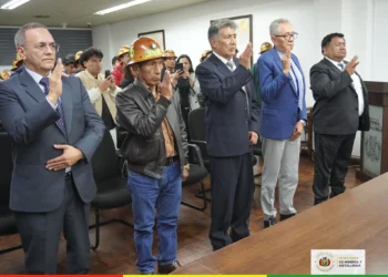 Las nuevas autoridades del sector. Foto: Ministerio de Minería.