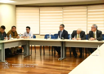 El sector de prestatarios en el Ministerio de Economía. Foto: Ministerio de Economía.