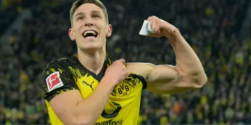 Nico Schlotterbeck celebra su gol ante el Werder Bremen. (FOTO: AFP)