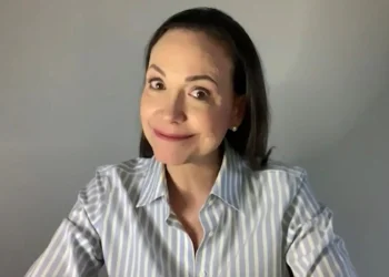 Corina Machado habla del proceso de transición/AFP