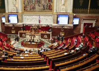 El parlamento francés analiza la restricción/AFP
