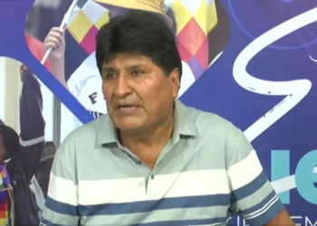 El expresidente Evo Morales, en su programa radio del domingo.