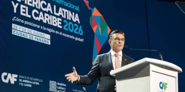 EL presidente ROdrigo Paz en el Foro de la CAF, en Panamá.
Foto: Rodrigo Paz