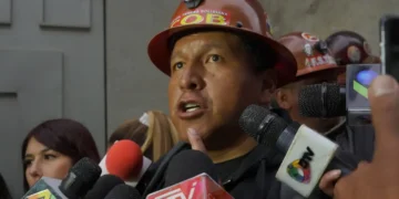 El secretario ejecutivo de la COB, Mario Argollo. Foto: APG.