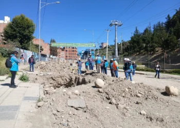 Un sifonamiento en la avenida del Poeta. Foto: AMUN.