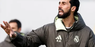 Álvaro Arbeloa en su primer entrenamiento. (FOTO: Real Madrid C.F.)