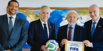 Este lunes hubo una reunión entre autoridades del fútbol brasileño con el presidente de la FIFA. (FOTO: RRSS)