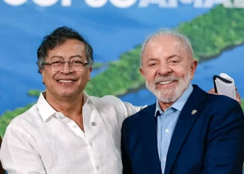 lula_petro.jpg