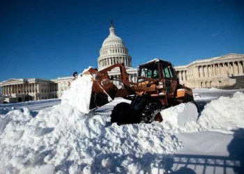 Gran cantidad de nieve en inmediaciones del Capitolio, en Washington. Foto: AFP
