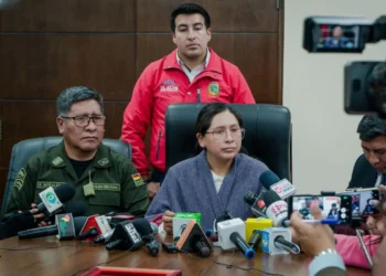 Conferencia de prensa de la alcaldesa de El Alto, Eva Copa. FOTO: GAMEA