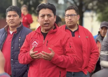 Marco Antonio Pumari participa de una actividad de campaña. (Foto: Pumari).