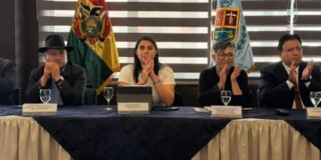 La viceministra Andrea Barrientos, en un encuentro en Cochabamba. (Foto: Andrea Barrientos)