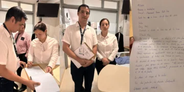 La exdiputada Laura Rojas junto a la carta de su renuncia.