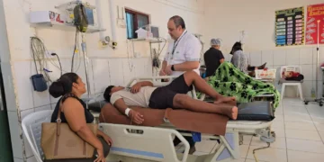 Brigadas médicas realizan el control de pacientes en San Julián, Santa Cruz. FOTO: GADSC