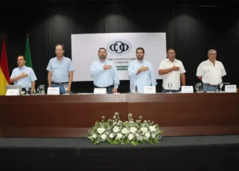 Representantes del agro cruceño. Foto: CAO.