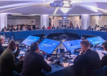 Una junta de la Agencia Internacional de la Energía. Foto: AIE