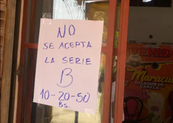 Negocios locales advierten que no recibirán billetes de la Serie B. Foto: Vos Tv.