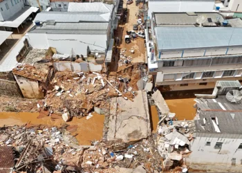 Caos y destrozos en Minas Gerais por el temporal. Foto: AFP