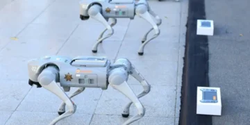 Los 'perros robot' diseñados para ayudar a la policía mexicana durante el Mundial de Fútbol. (FOTO: AFP)