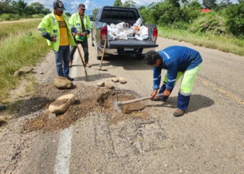 Trabajos en la Doble Vía del Puente Yapacaní – Puente Ichilo. Foto: ABC