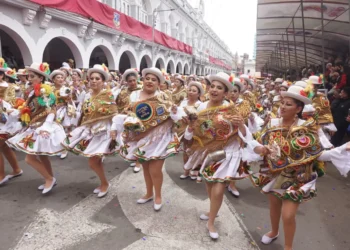 Una morenada en la entrada folklórica de Oruro.
Foto: APG