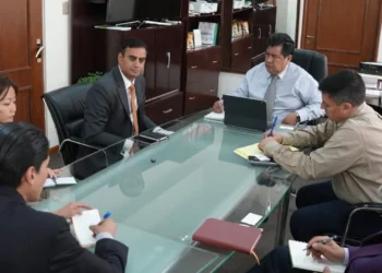 Reunión entre el embajador de la India y autoridades de Gobierno. Foto: Viceministerio de Desarrollo Agropecuario.