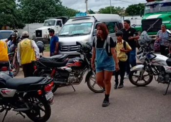 mototaxistas.jpg