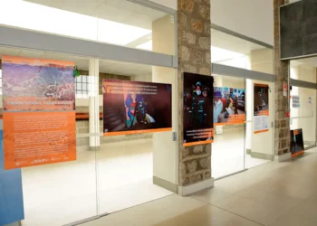 La exposición fotográfica instalada en La Paz. Foto: Tramarte