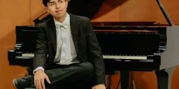 El pianista Facundo Chávez ofrecerá un recital en el Teatro Doña Albina. FOTO: Facundo Chávez