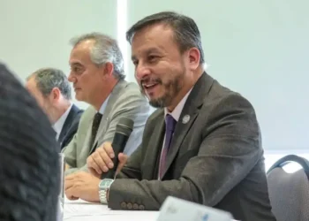El ministro de Hidrocarburos responderá 17 preguntas/RRSS