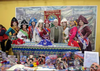 Fraternos de la Llamerada San Andrés celebraron 40 años de la institución con una exposición. FOTO: LLamerada San Andrés.