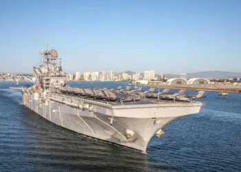 El "USS Tripoli", con base en Japón se desplaza a Oriente Medio/USNavy