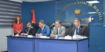 El ministro de Defensa, Marcelo Salinas, participa de la rendición de cuentas pública. (Foto: Min. de Defensa)