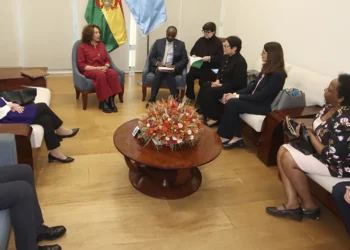 Comisión de Onu Mujeres de visita en Bolivia, se reúne con autoridades de Estado