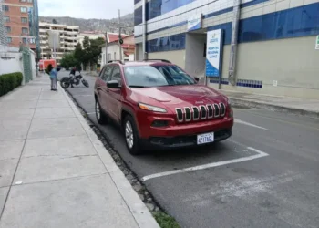 Servicio de parqueos tarifados en el municipio de La Paz. FOTO: GAMLP