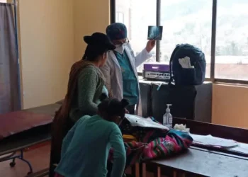 Una de las brigadas médicas en movimiento llegarán a Achachicala. (Foto: AMUN)
