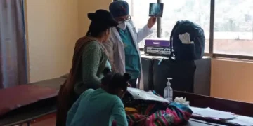 Una de las brigadas médicas en movimiento llegarán a Achachicala. (Foto: AMUN)