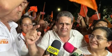 El candidato de Alianza Patria Unidos, Mauricio Barba