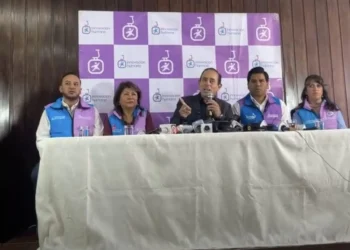 Conferencia de prensa del alcalde electo de La Paz, César Docweiler. FOTO: Captura Innovación Humana