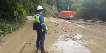 Las lluvias afectan el tramo antiguo de Cochabamba a Santa Cruz. (Foto: ABC)