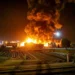 Ataque a una refinería en Irán. Foto: AFP