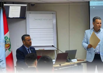 La imagen corresponde a la visita de la DGAC a oficinas de la OACI en Lima. Foto: DGAC