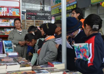 La Feria Internacional del Libro de El Alto prevé la visita de 50.000 personas. FOTO: CDLLP
