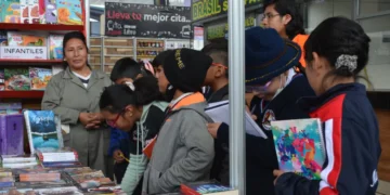 La Feria Internacional del Libro de El Alto prevé la visita de 50.000 personas. FOTO: CDLLP