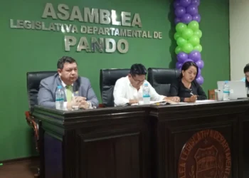 Asambleístas departamentales de Pando aprobaron la ley. FOTO: FGE