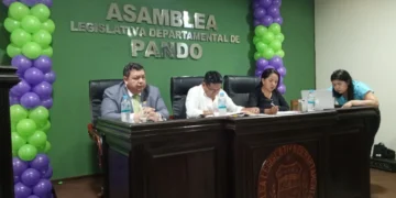 Asambleístas departamentales de Pando aprobaron la ley. FOTO: FGE