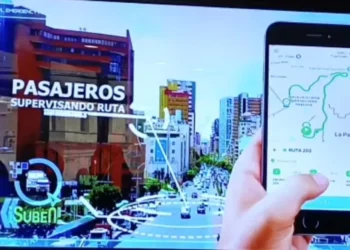 La aplicación 'Suben' está vigente desde este martes en el municipio de La Paz. FOTO: GAMLP
