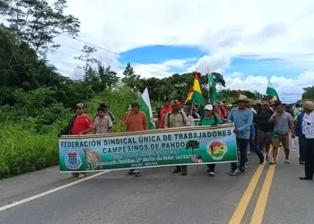 Marcha campesina se dirige a La Paz. Foto: RRSS