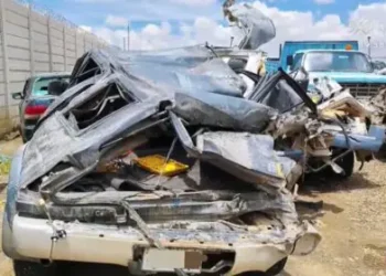 Tres vehículos quedaron destruidos/RRSS