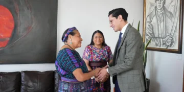 La premio Noble de la Paz durante su designación/SRE